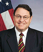 photo of NTIA Administrator Lawrence E. Strickling